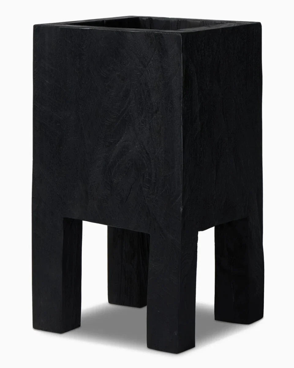 Tora Planter