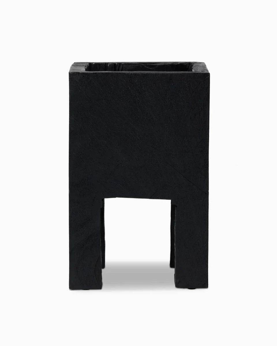 Tora Planter