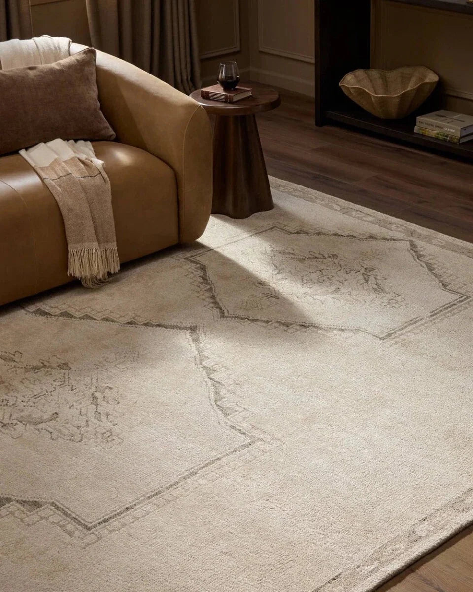 Astana Hand-Knotted Rug