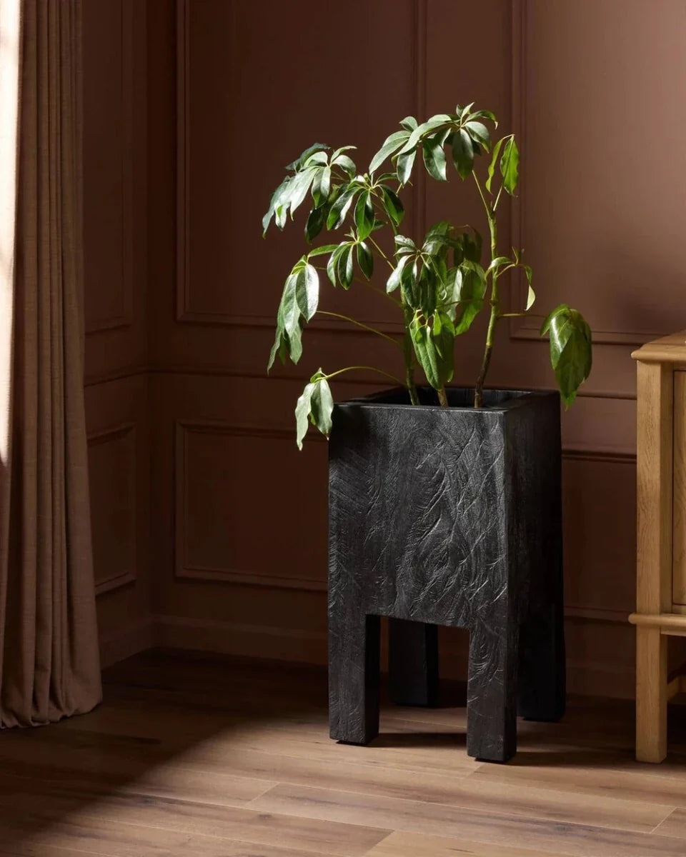 Tora Planter