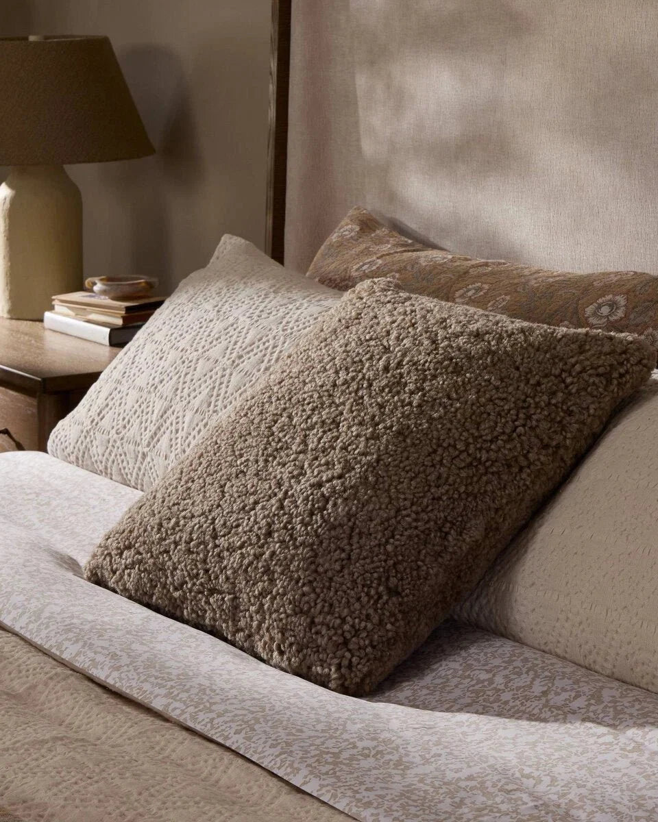 Toby Pillow