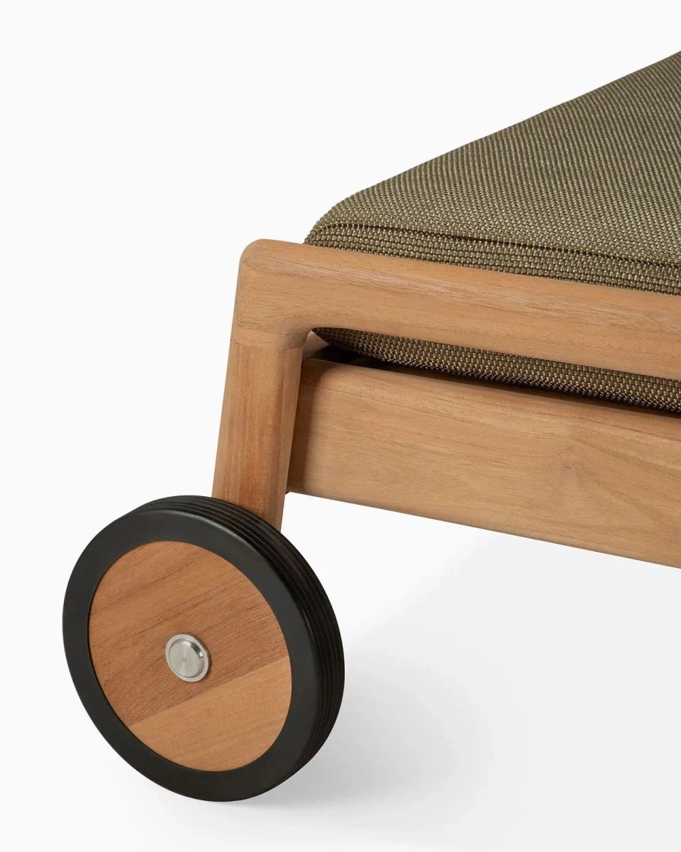 Jack Outdoor Adjustable Lounger