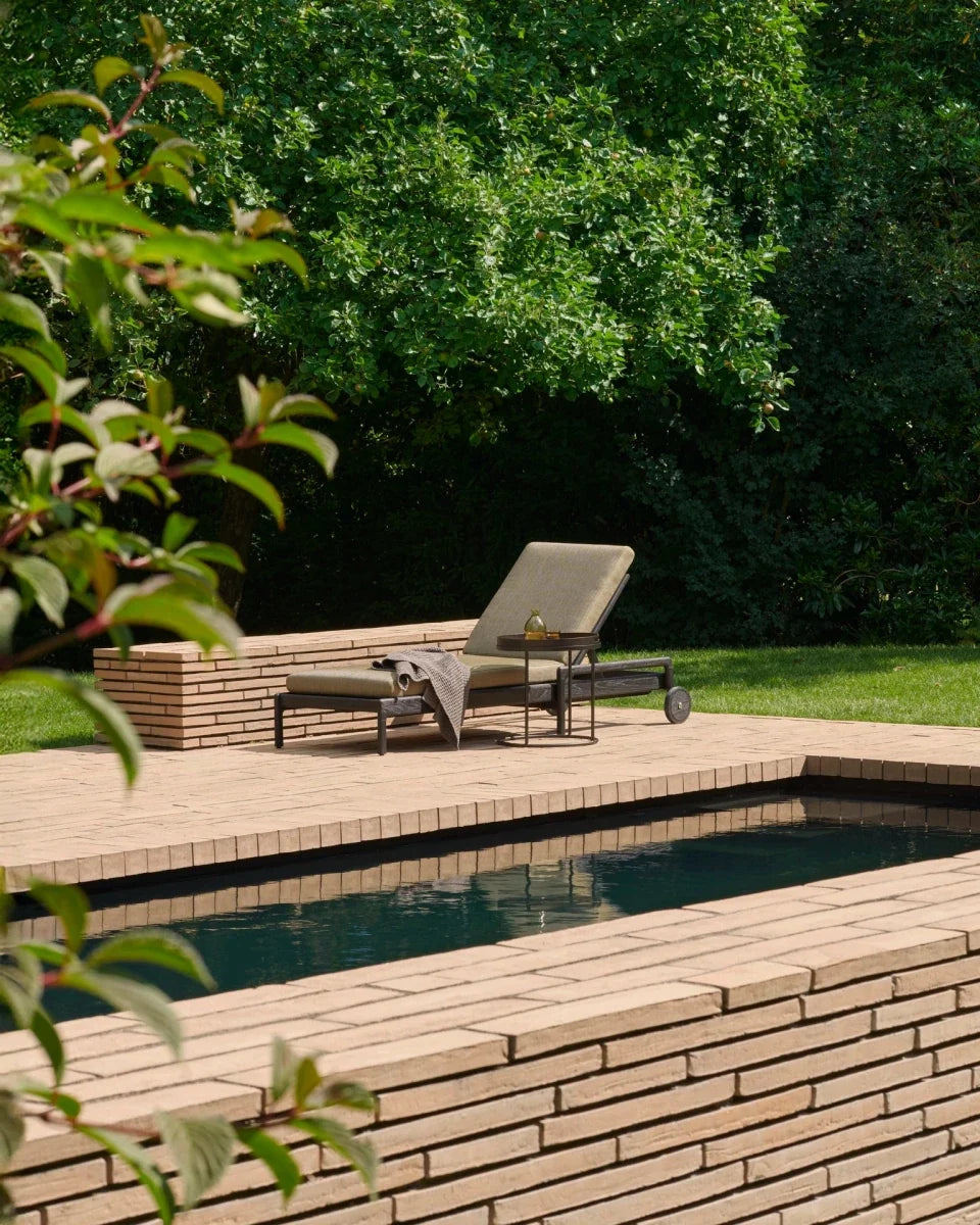 Jack Outdoor Adjustable Lounger