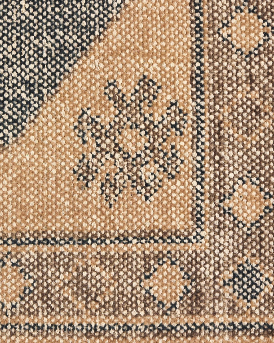 Samsa Hand Knotted Runner Rug
