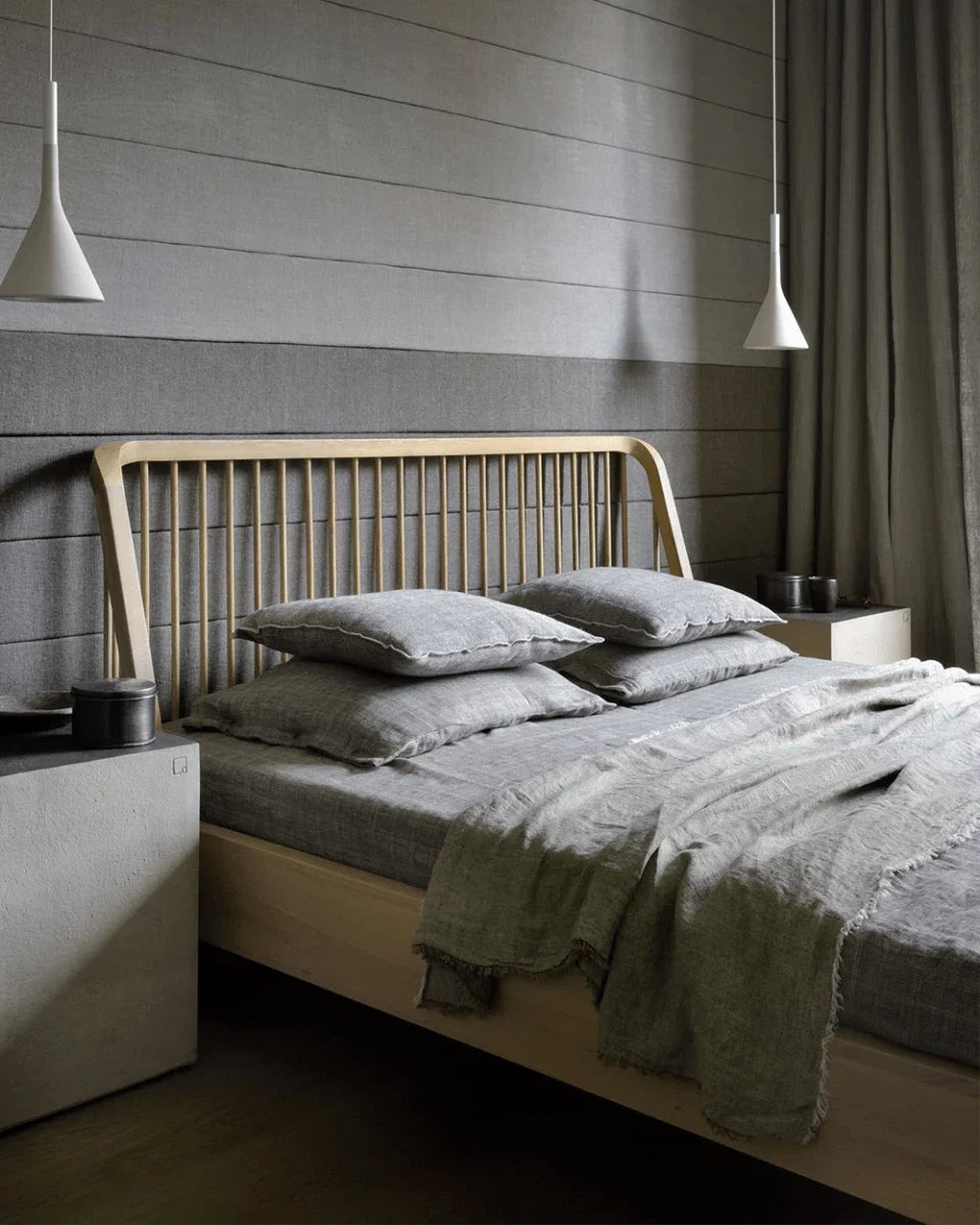 Spindle Bed