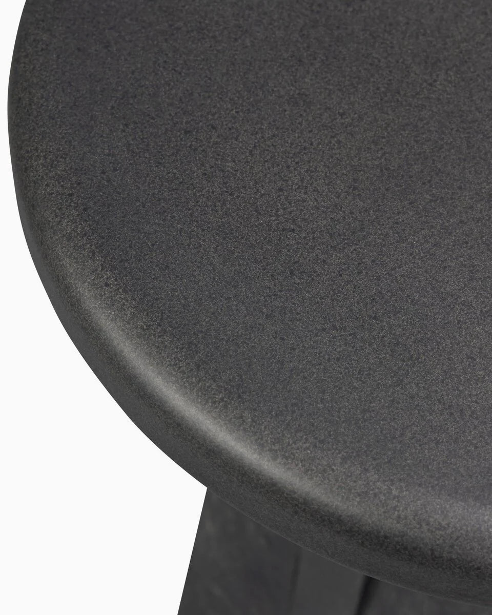 Daro Outdoor End Table