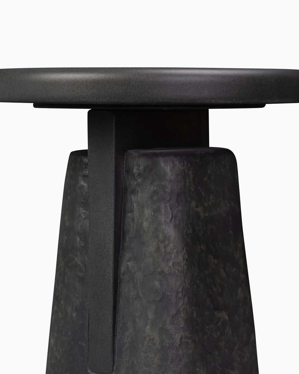 Daro Outdoor End Table