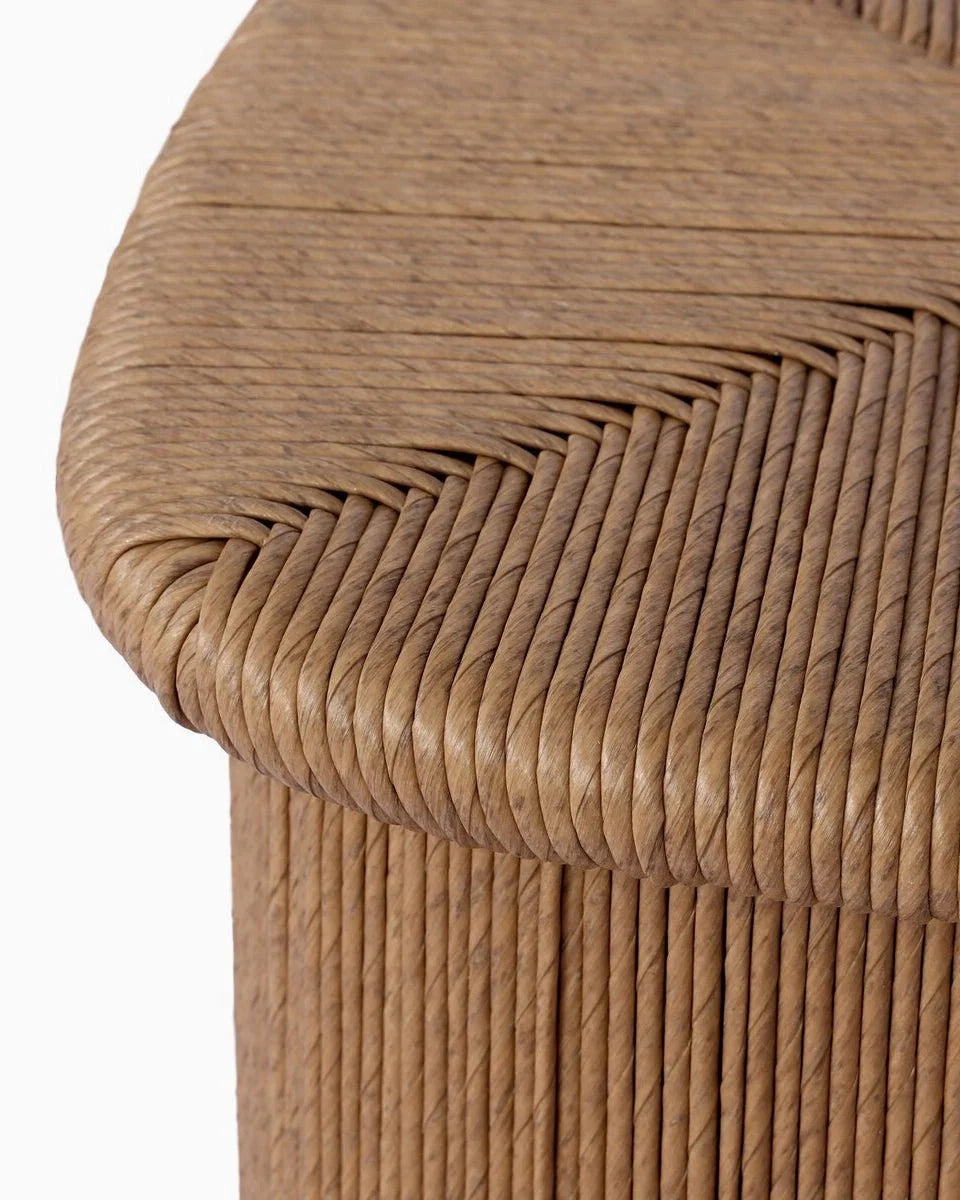 Taum Outdoor Stool