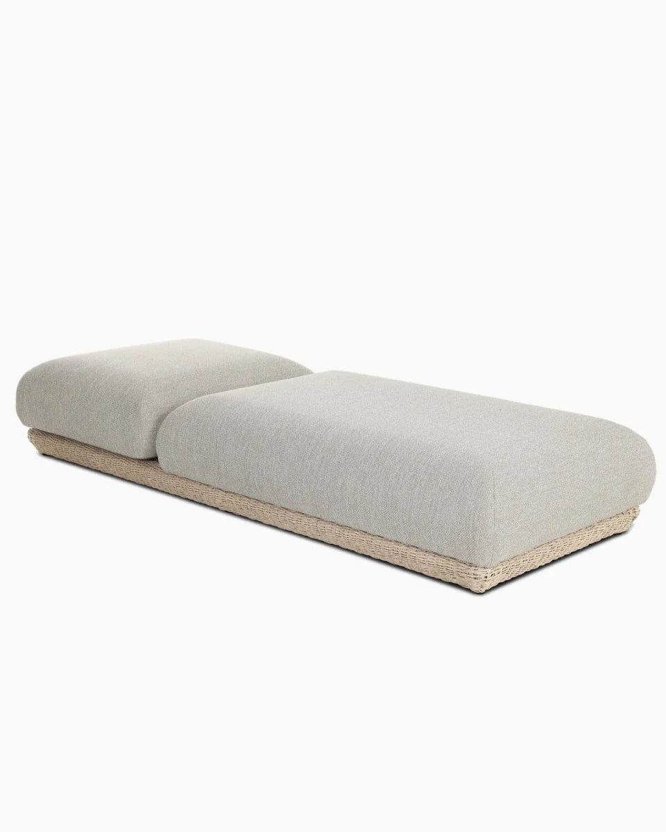 Evander Outdoor Chaise