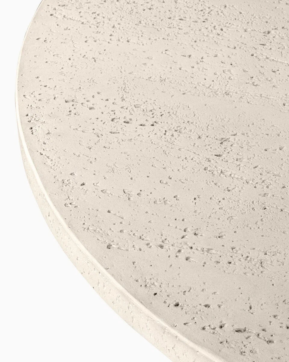 Varda Outdoor Dining Table