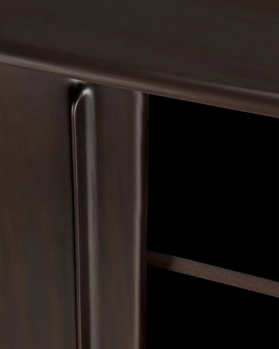 Flow Sideboard
