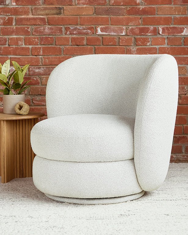 Forme Swivel Chair