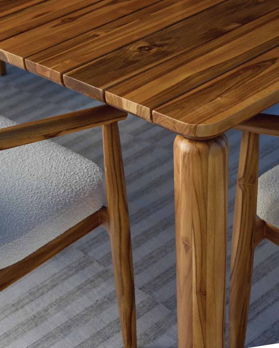 Outdoor Dillon Dining Table