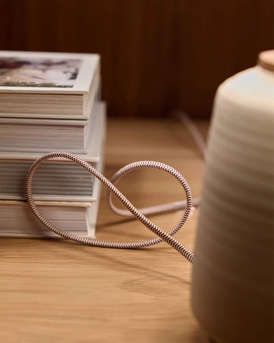 Salida Desk Lamp