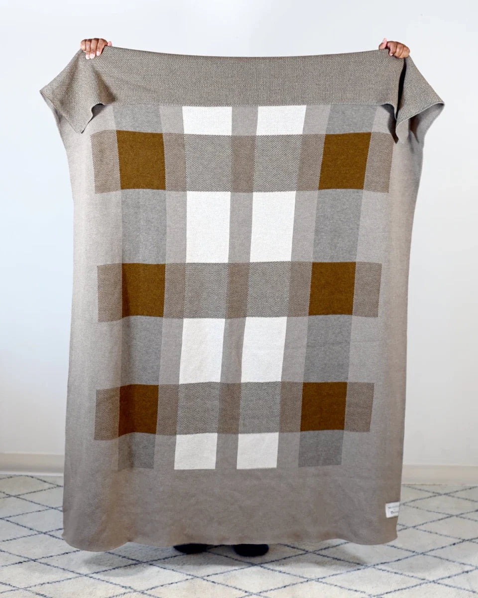 Sunbrella® Buffalo Plaid Indoor/Outdoor Throw
